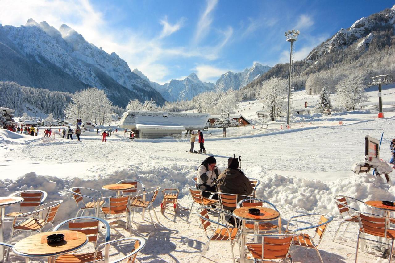 Kronau Chalet Resort Kranjska Gora Exterior photo
